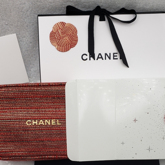 CHANEL Makeup Chanel Holiday Go Extreme Mascara Set Poshmark